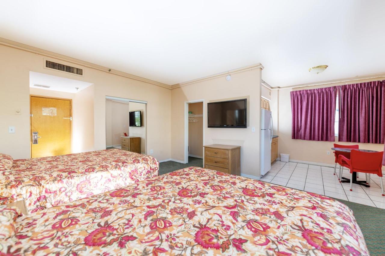 מיאמי ביץ' Geneva Hotel מראה חיצוני תמונה